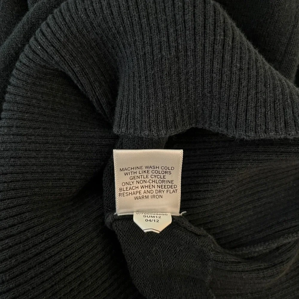 Banana Republic Mens V-Neck Sweater Navy Blue 100% Cotton Size M Retro 2012